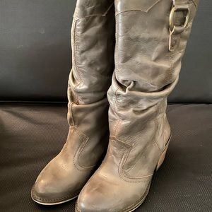 Steve Madden Boots